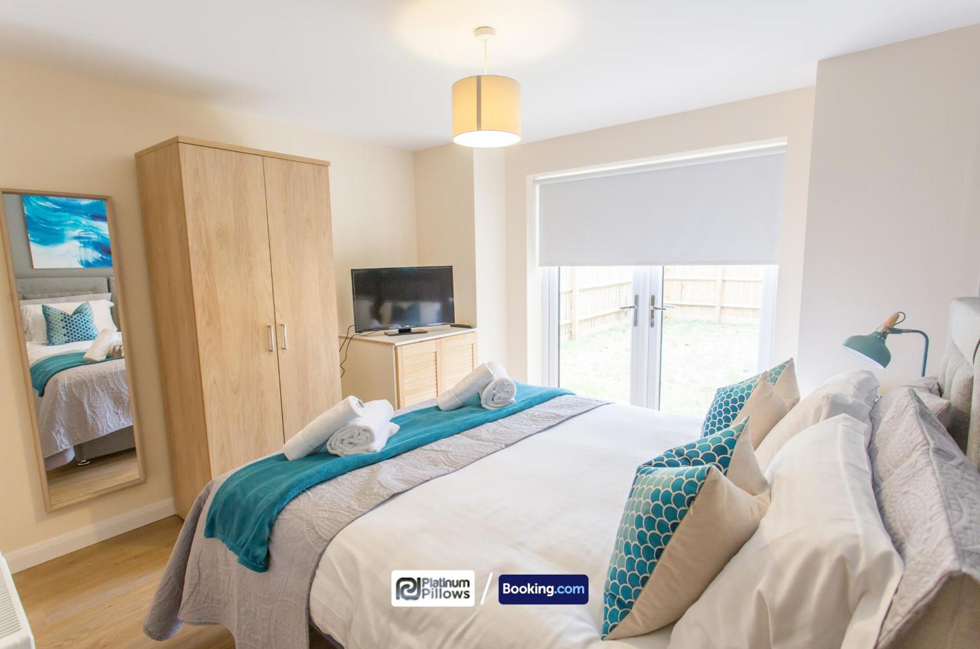 Modern Oxford 2 Bedroom Apartments, Near Headington Hospital, Families & Contractor Accommodation With Parking Exterior foto