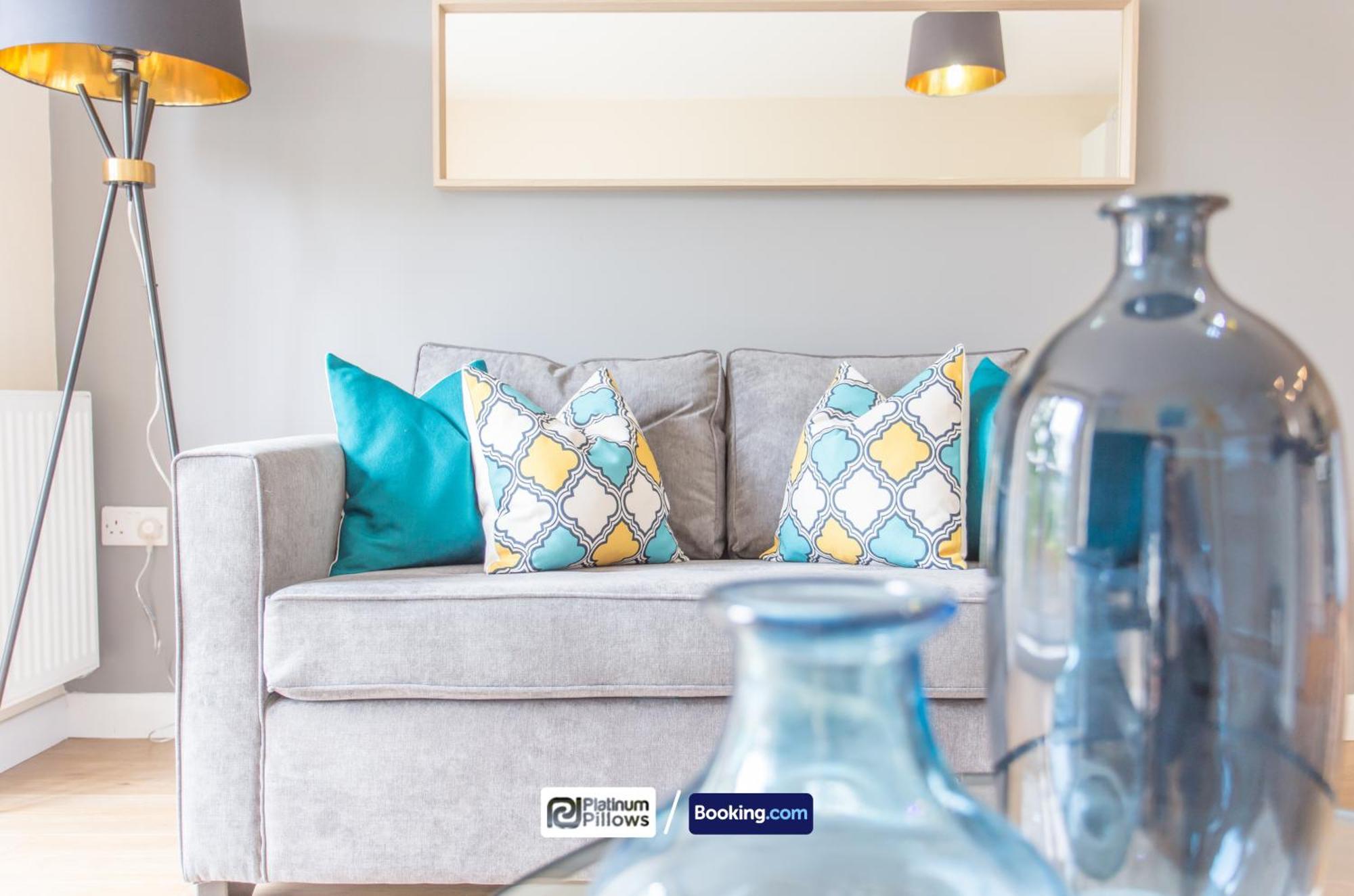 Modern Oxford 2 Bedroom Apartments, Near Headington Hospital, Families & Contractor Accommodation With Parking Exterior foto