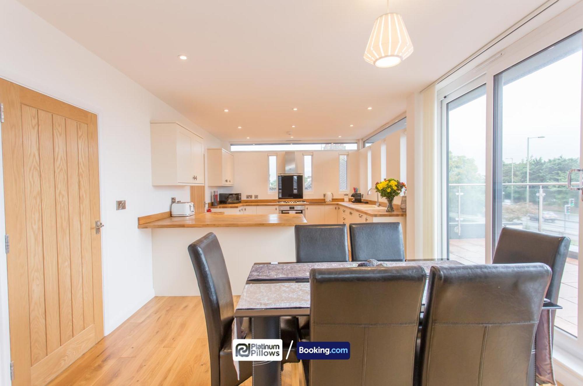 Modern Oxford 2 Bedroom Apartments, Near Headington Hospital, Families & Contractor Accommodation With Parking Exterior foto